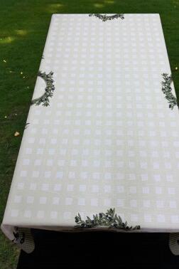 Armina Dertsiz Masa Örtüsü 140x180 cm - Çeyiz Diyarı (1)