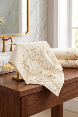 Avşa Ebru Nakışlı %100 Kadife Güpürlü 50x90 cm Çeyizlik Havlu V3 Krem - Gold