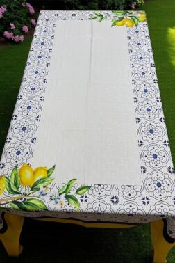 Azura Dertsiz Masa Örtüsü 120x150 cm - Çeyiz Diyarı (1)