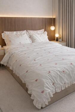 Bow Nakışlı 6 Parça Nevresim Takımı Kırmızı - Çeyiz Diyarı