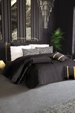 Caroline Kadife Çift Kişilik Dolgulu 10 Parça Yatak Örtüsü Siyah - Çeyiz Diyarı