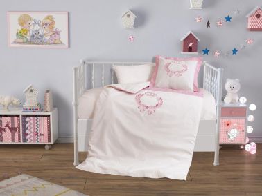 Çeyiz Diyarı Baby Crown Lüx Nakışlı Nevresim Takımı Pudra - Çeyiz Diyarı