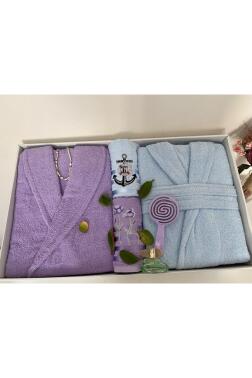 Çeyizlik Aile Bornoz Seti 4 Parça Lila - Mavi - Çeyiz Diyarı (1)