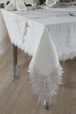Elfida Masa Örtüsü 26 Parça Krem - Çeyiz Diyarı (1)