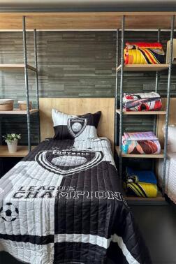 Football Tek Kişilik Kapitoneli Yatak Örtüsü Siyah Beyaz 180x240 cm - Çeyiz Diyarı