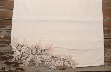 Fransız Aplikli Gül Dalı Havlu Cappucino - Çeyiz Diyarı