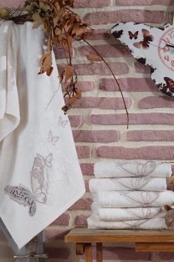 Fransız Güpürlü Nakışlı Ömrüm Çeyizlik Bambu Havlu Krem - Dantela