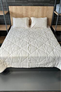 Ivy Çift Kişilik 220x240 cm Yatak Örtüsü Krem - Çeyiz Diyarı
