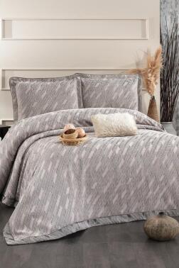 Julia Şönil Çift Kişilik Yatak Örtüsü 260x260 cm Vizon - Çeyiz Diyarı