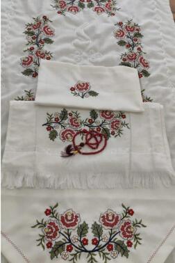 Kanaviçe İşlemeli Bohça Seti Çiçek Bordo - Çeyiz Diyarı