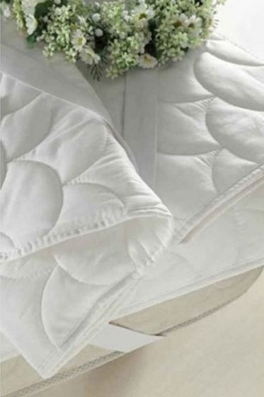 Kapitoneli Sıvı Geçirmez Ped 120x200 Cm Tek Kişilik Alez - Çeyiz Diyarı (1)