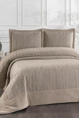 Karmen Elyaf Dolgulu Çift Kişilik 250x255 Cm Yatak Örtüsü Bej - Çeyiz Diyarı