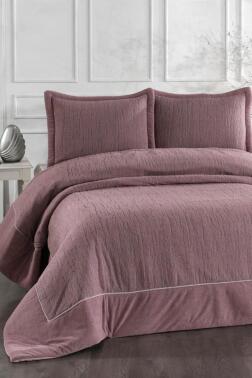 Karmen Elyaf Dolgulu Çift Kişilik 250x255 Cm Yatak Örtüsü Gül Kurusu - Çeyiz Diyarı