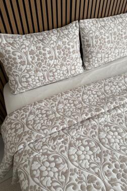 Liva 3 Parça Çift Kişilik Yatak Örtüsü 235x245 cm Bej - Çeyiz Diyarı (1)