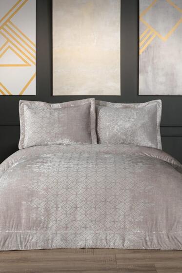 Opal Elyaf Dolgulu Çift Kişilik 250x255 Cm Yatak Örtüsü Krem - Çeyiz Diyarı