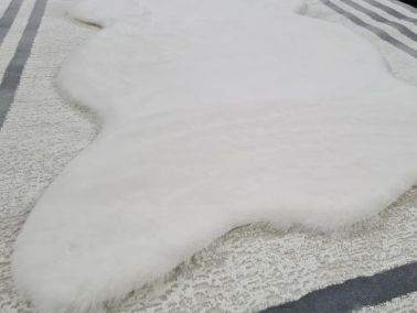 Rabbit Postu Tüylü Kaydırmaz Halı 80x150 Cm Beyaz - Çeyiz Diyarı (1)