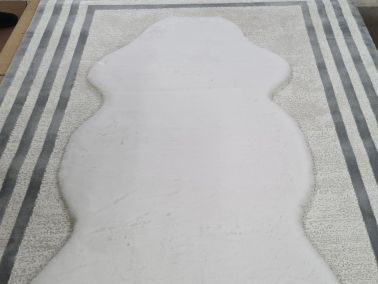 Rabbit Postu Tüylü Kaydırmaz Halı 80x150 Cm Krem - Çeyiz Diyarı