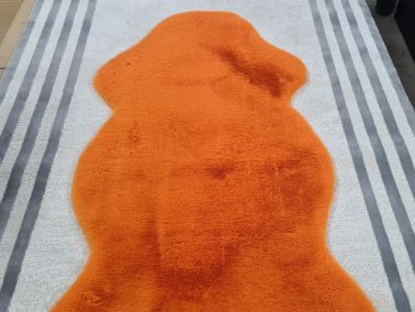 Rabbit Postu Tüylü Kaydırmaz Halı 80x150 Cm Turuncu - Çeyiz Diyarı