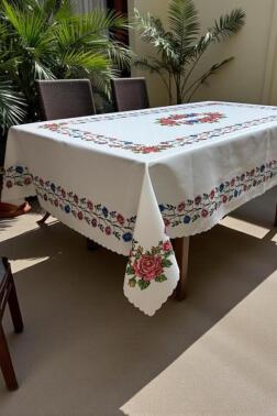 Rengül Dertsiz Masa Örtüsü 120x150 cm - Çeyiz Diyarı