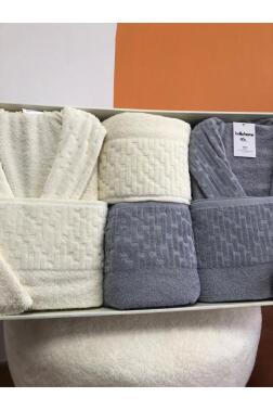 Su Yolu 8 Parça Aile Bornoz Takımı Krem - Açık Gri - Çeyiz Diyarı (1)