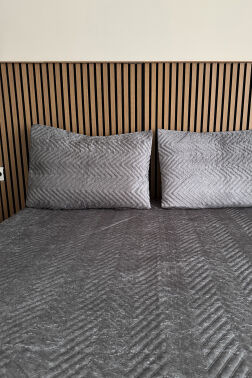 Velica Çift Kişilik Kadife Yatak Örtüsü Antrasit - Çeyiz Diyarı (1)