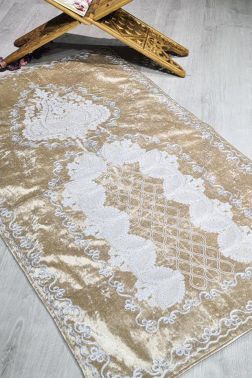 Verna Süzene İşlemeli Kadife Seccade Cappucino - Çeyiz Diyarı