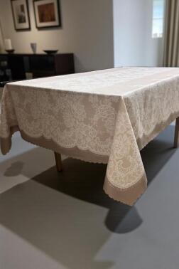 Zaraf Dertsiz Masa Örtüsü 120x150 cm Kahve - Çeyiz Diyarı